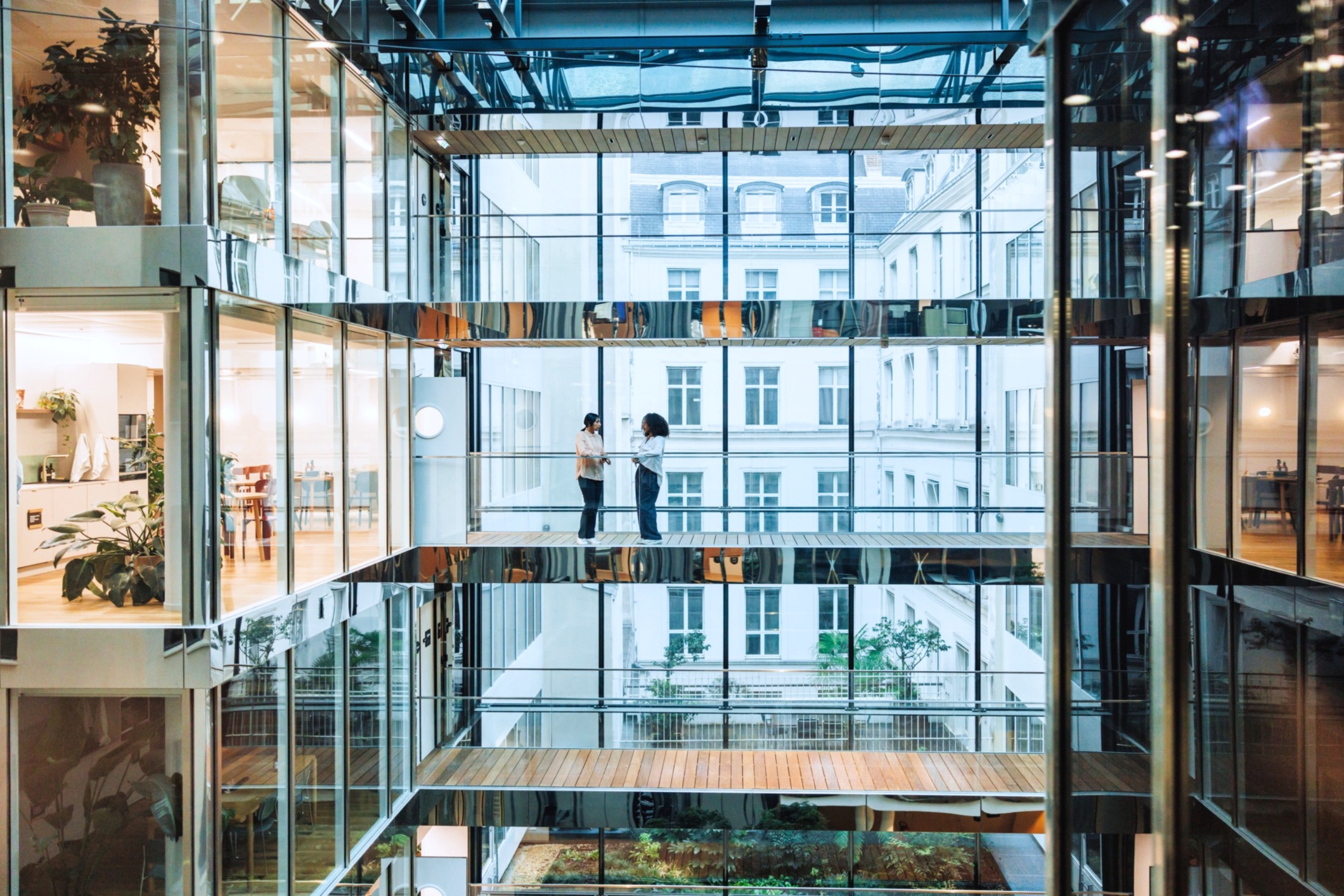 Commercial professions